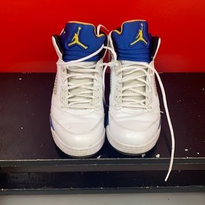 Jordan 5 Retro Laney (2000) Pre owned size 13